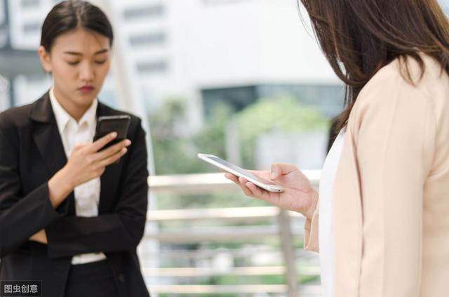 小说：小伙学车遭到无良教练索要红包，耿直小伙报警：去和警察说