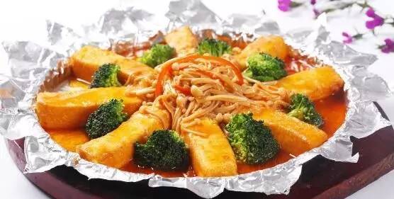 舌尖上的美食笋烧肉,正宗油焖笋烧肉