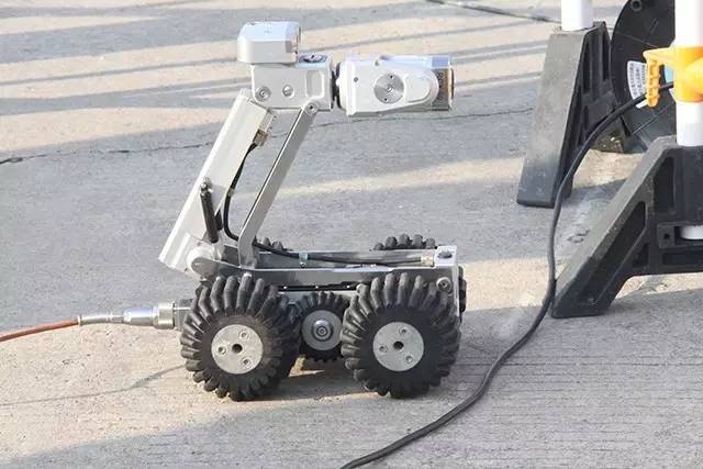 城市下水管道怎么建的,水管排水工程