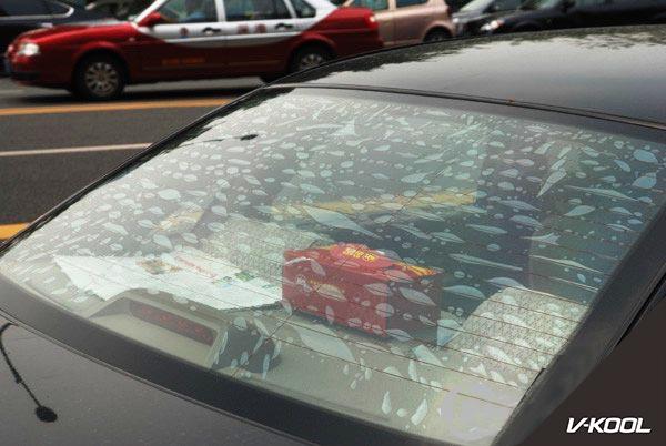 威固汽车隔热膜贴膜方法,汽车贴膜隔热膜有雾气