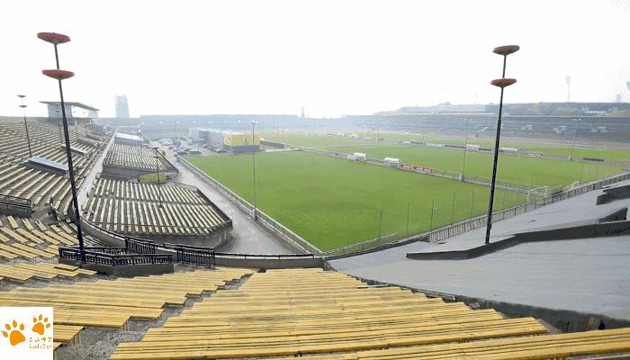 布拉格广场最有名的建筑,布拉格体育场