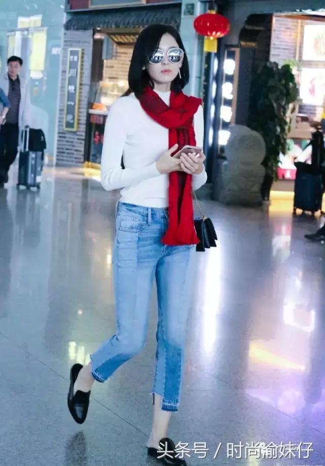 高圆圆杨幂冬季街拍look,杨幂同款回力鞋近期