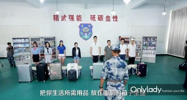 杨幂的素颜妆,杨幂的真实体重和身高