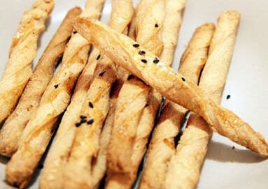 磨牙饼干宝宝吃总是掉怎么办,磨牙饼干孩子不吃怎么办