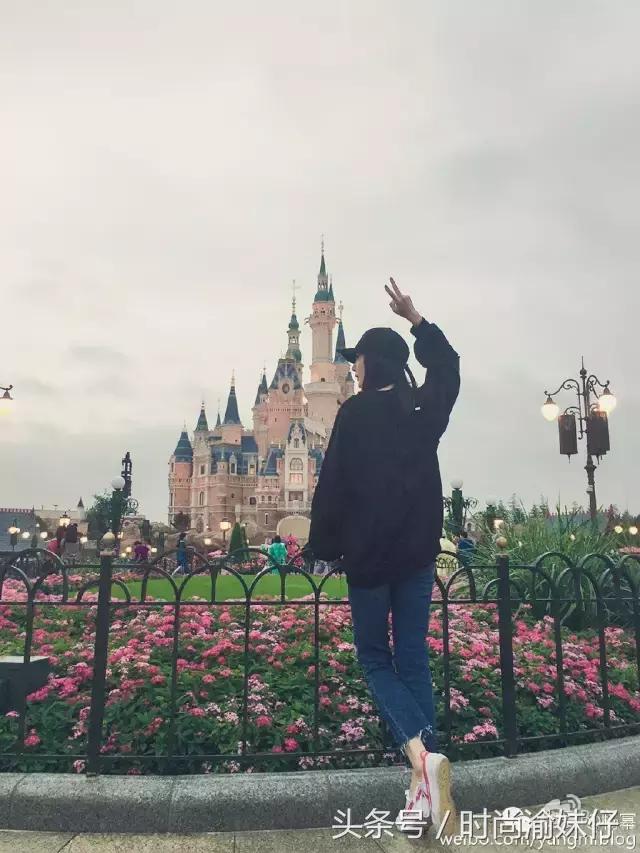 高圆圆杨幂冬季街拍look,杨幂同款回力鞋近期