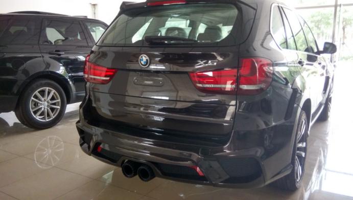 宝马新x5发动机,bmwx5m50i