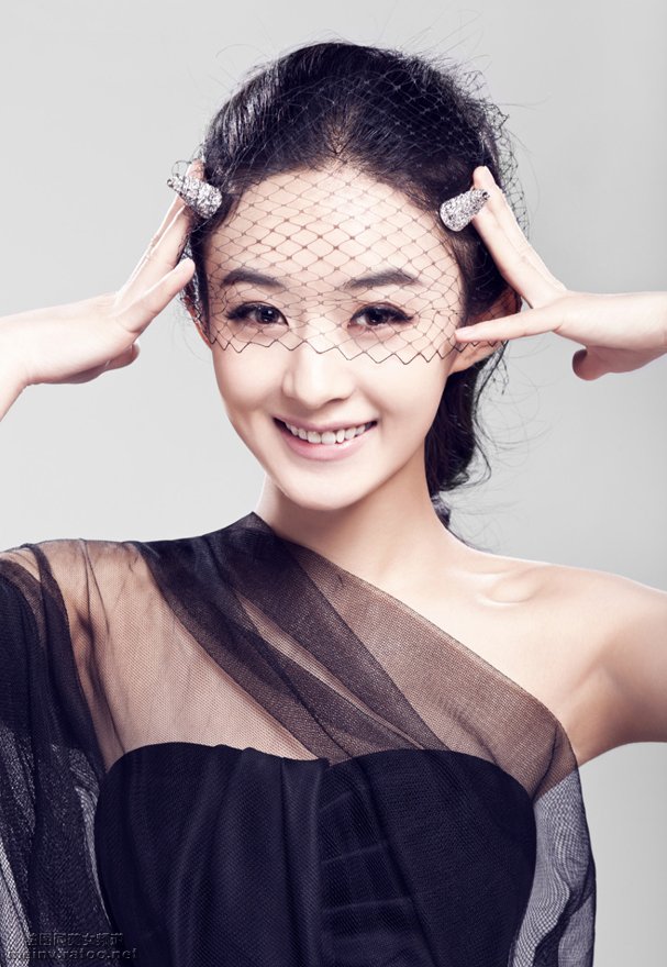 明明可以靠脸吃饭而你却靠嘴捂脸,明明可以靠脸吃饭却不能靠脸