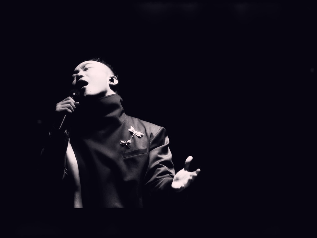 陈奕迅的歌曲被爱的人有恃无恐,被爱的人总是有恃无恐歌曲陈奕迅