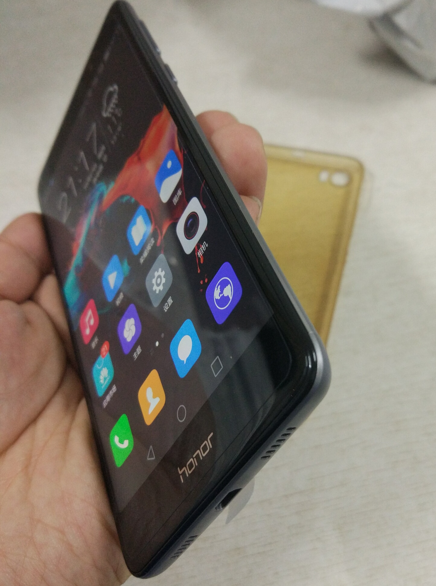 荣耀畅玩6x支持内存扩展多少,荣耀畅玩6x可以刷鸿蒙系统吗