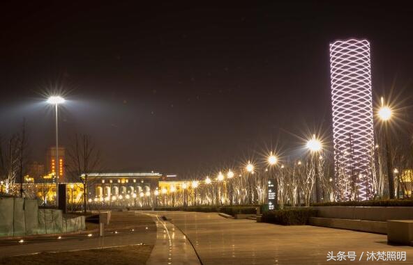 天津银河广场简介,天津银河广场灯光喷泉