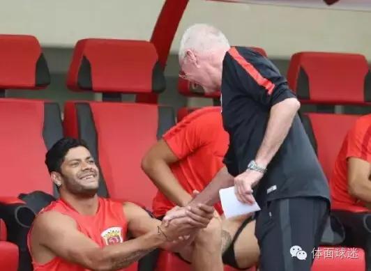 浩克为啥和绿巨人融为一体,绿巨人浩克为什么要变成博士