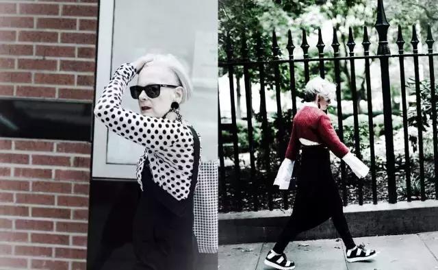 60岁老太跳广场舞,比较胖的老奶奶跳的广场舞