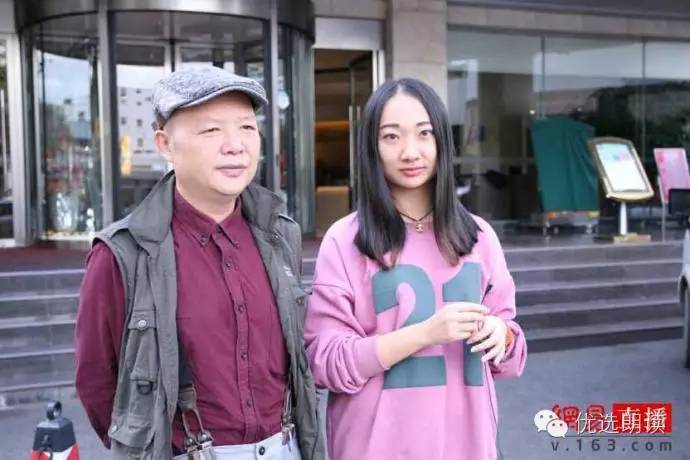 舌尖上的云南第二期：毛主席都夸赞的汽锅鸡是这样做出来的