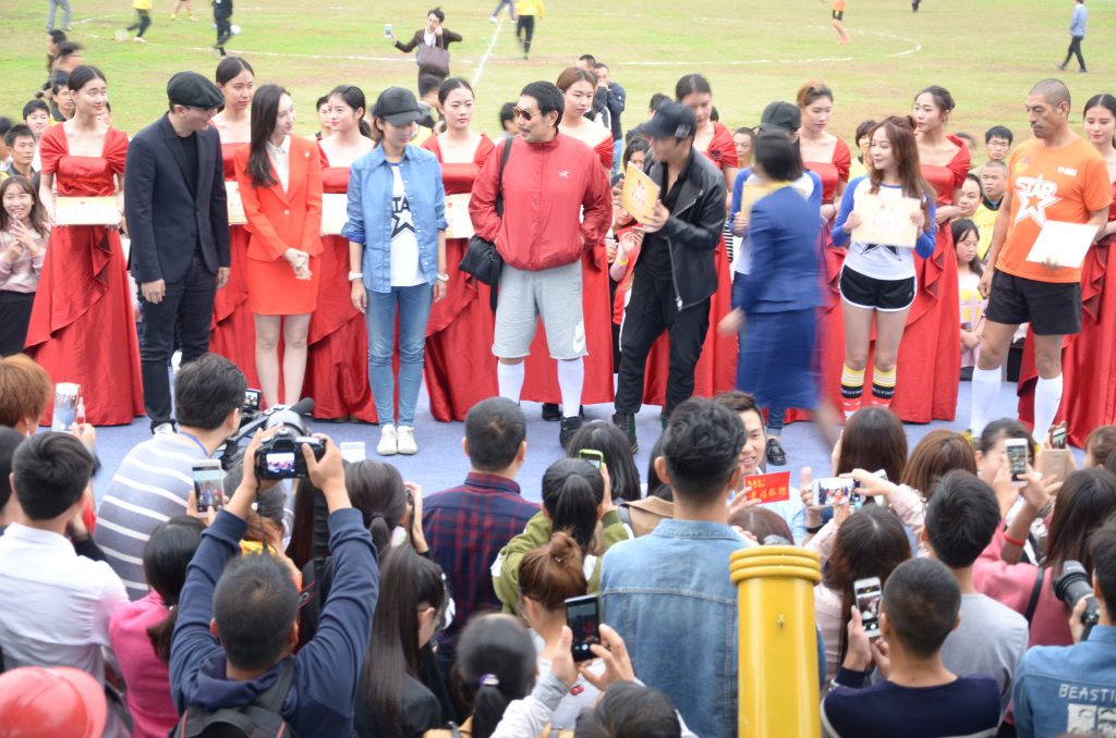 横店首届篮球赛,横店体育运动馆篮球赛