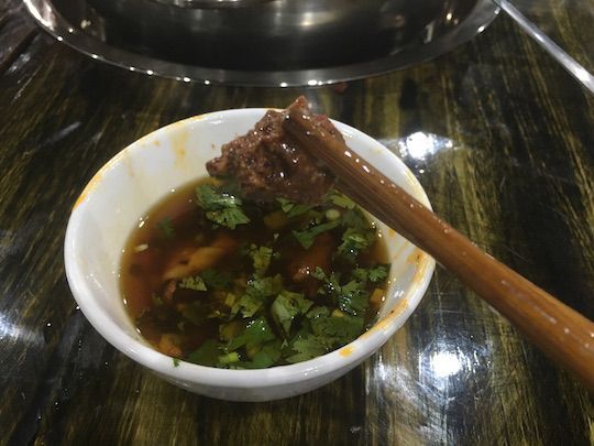 霸道！荤素只要3角！成都串串界的一匹黑马！