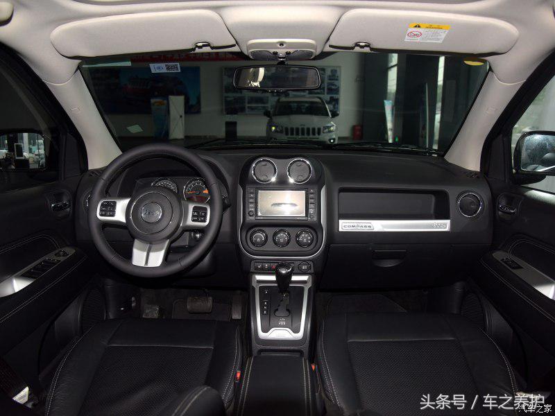 气质独特,6AT8升油耗,配Bosten音响,进口仅22万