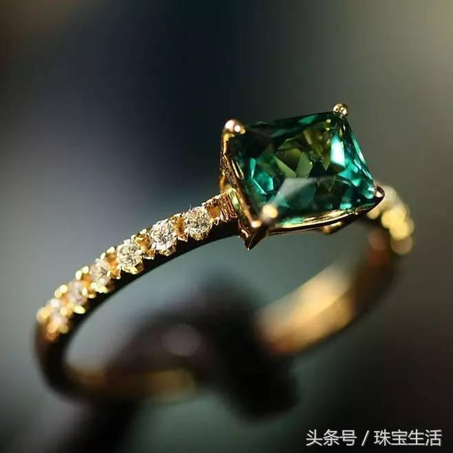 珠宝自己买是成就感,珠宝生活