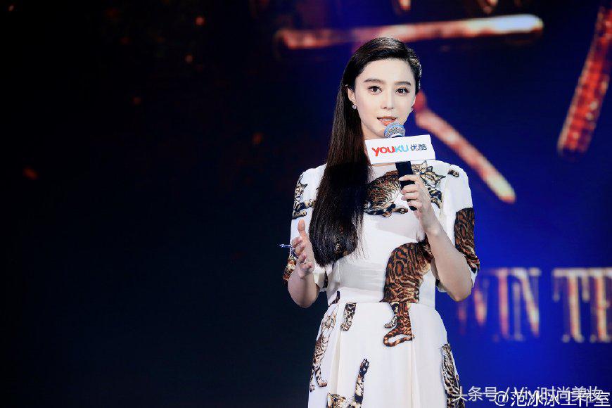 最美猫奴争夺战!铲屎官范冰冰、baby撞衫猫咪洋装谁出彩?