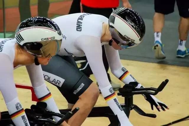 香港场地世界杯拾遗DIAO炸天连体骑行服巡礼