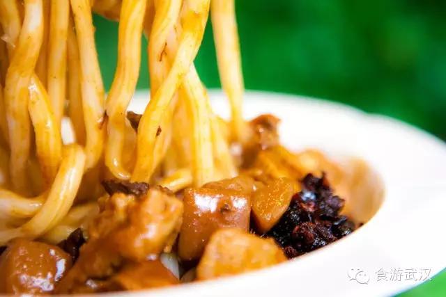 在这里，5位90后高颜值成员组成了可以让你“变身”的团队