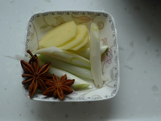 无锡酱排骨介绍,无锡酱排骨面