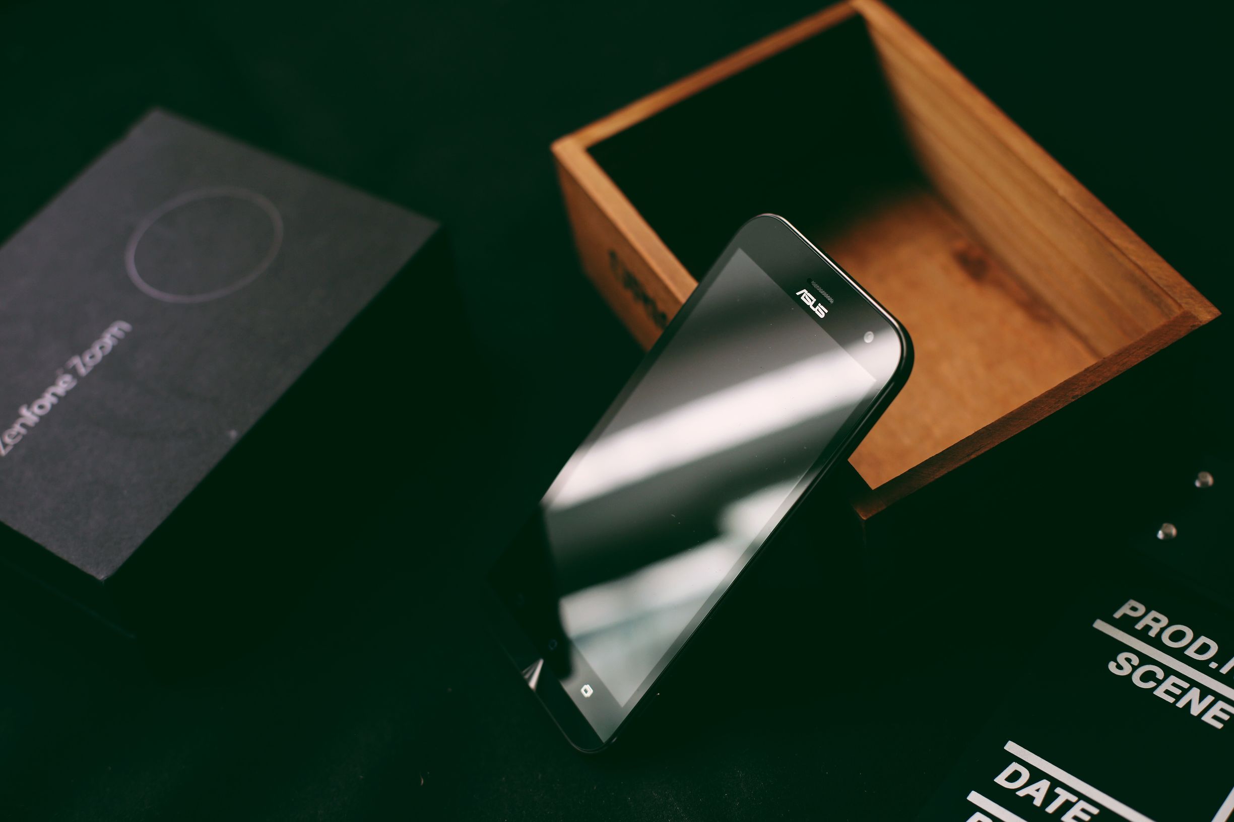 华硕zenfone4zoom,华硕zenfone3鹰眼版