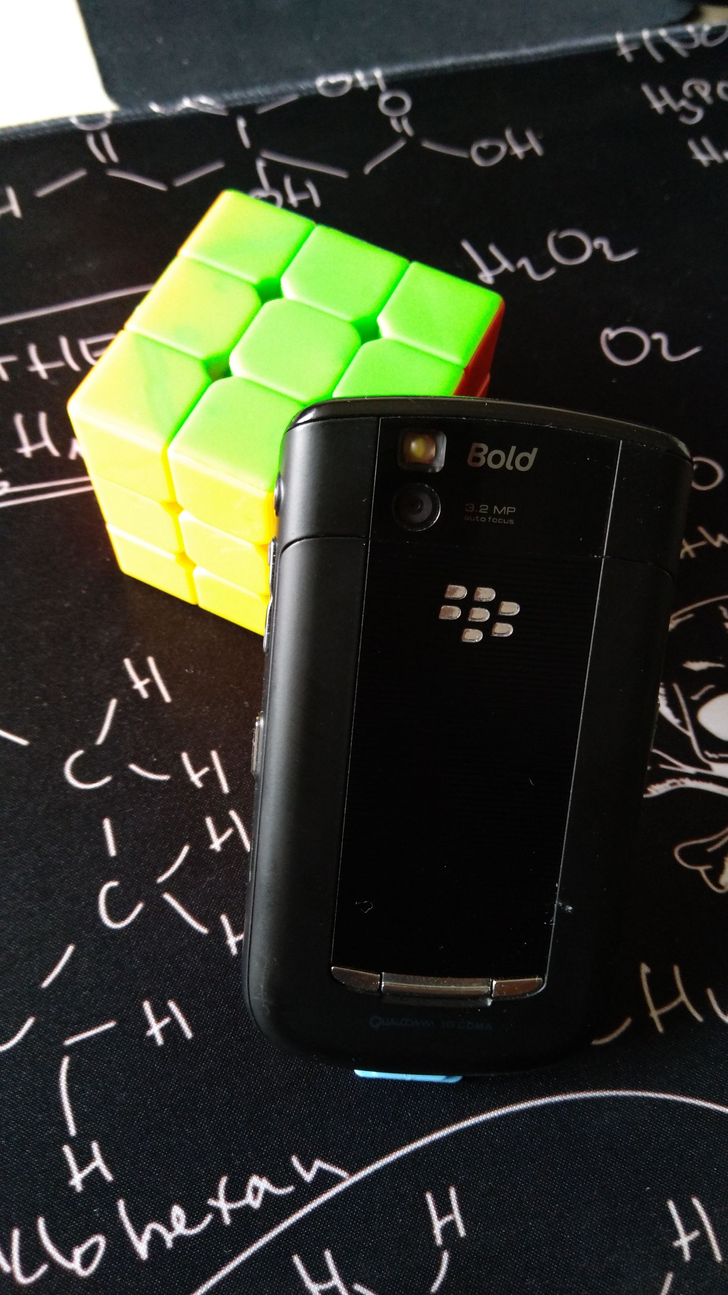 blackberry黑莓拆机,黑莓9788拆机教程