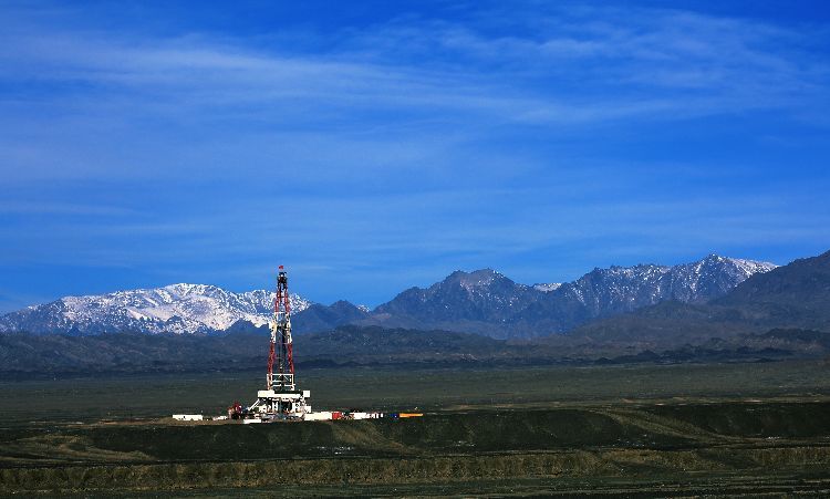 石油情，我工作的一天！石油开采都能这么美！