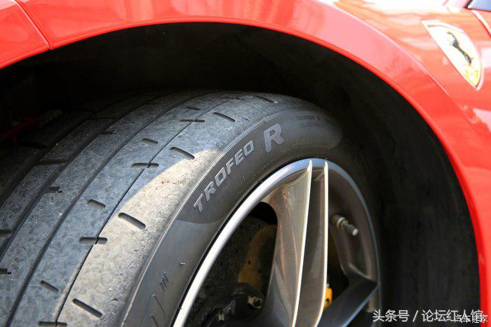 法拉利488评测重装上阵,法拉利488拆车视频