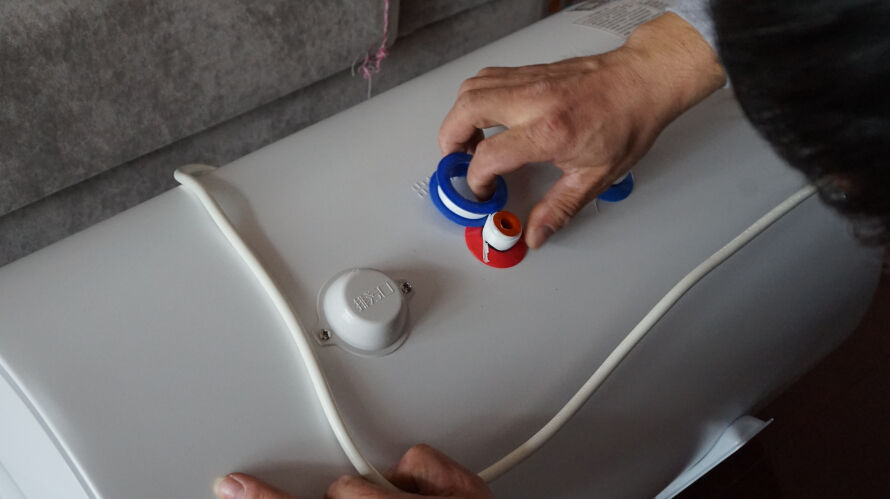 海信储水式电热水器安装教程,海信电热水器es60-c50li