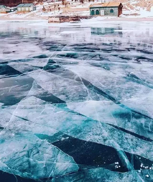 最清澈的湖泊贝加尔湖,贝加尔湖畔深沉而悠远