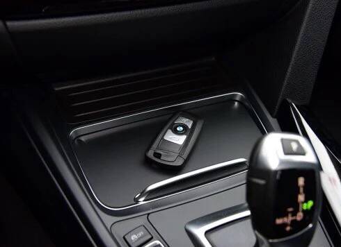 宝马318li买哪年值得入手,宝马3系318li值得入手吗