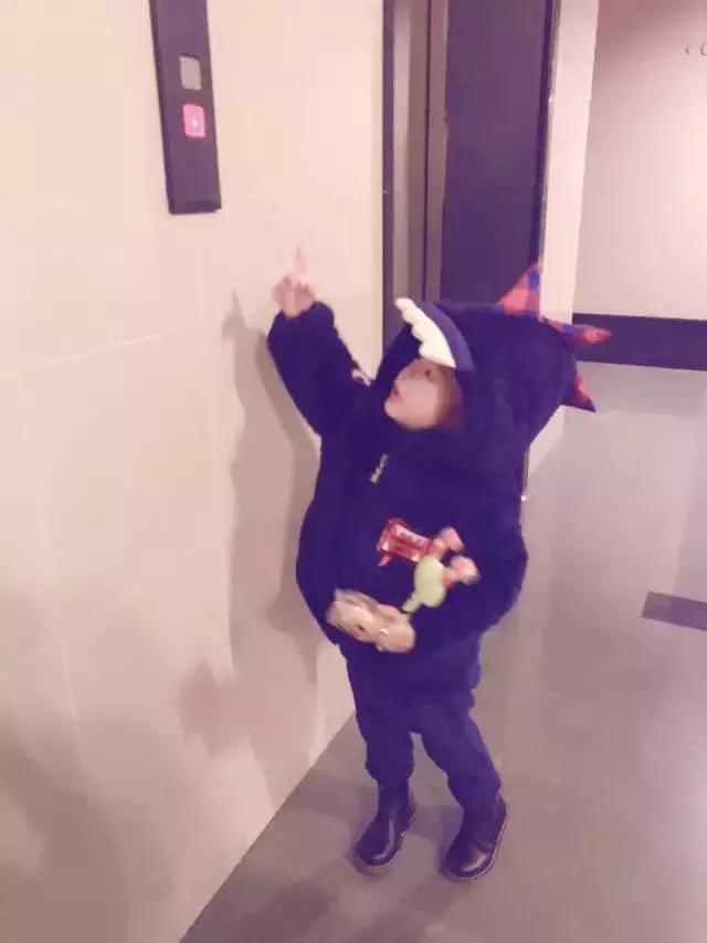 小孩被同学说丑怎么办,宝宝被人说丑怎么办