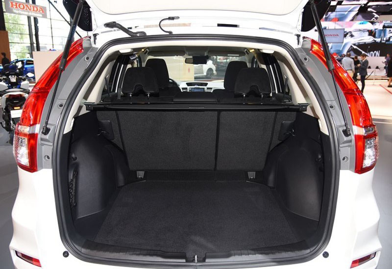 全新一代CR-V发布，搭载1.5T涡轮增压发动机，前脸全变样