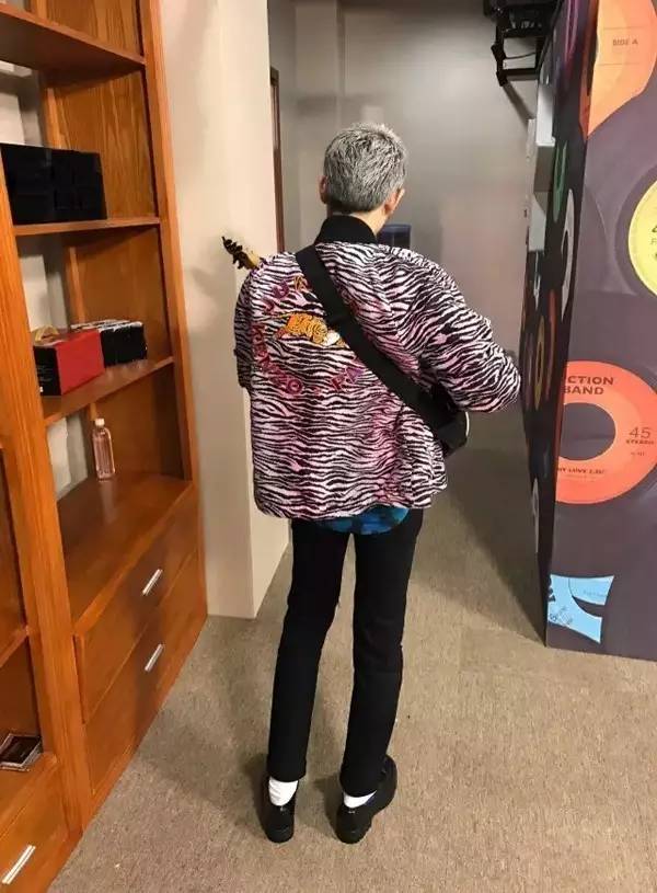 kenzo时装秀2021,kenzo惊艳时装