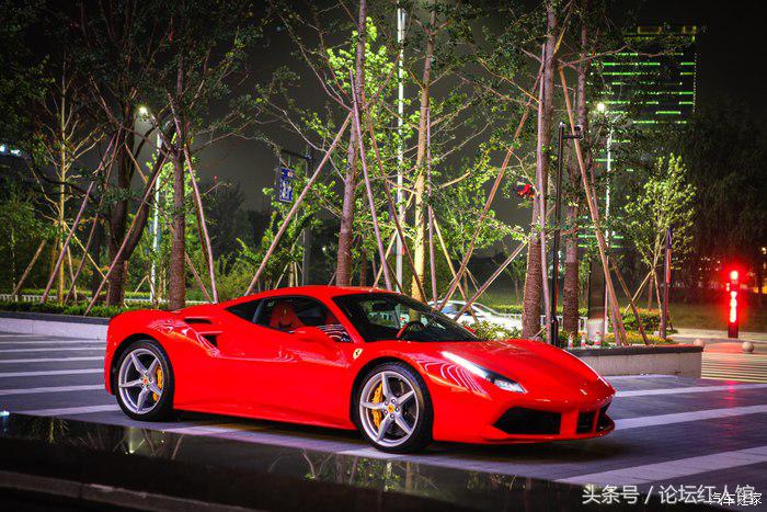 法拉利488评测重装上阵,法拉利488拆车视频