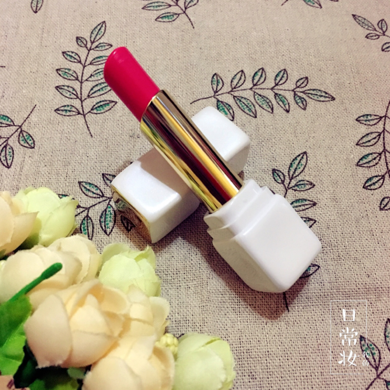 推荐一款性价比高的滋润唇膏,种草不踩坑的化妆品