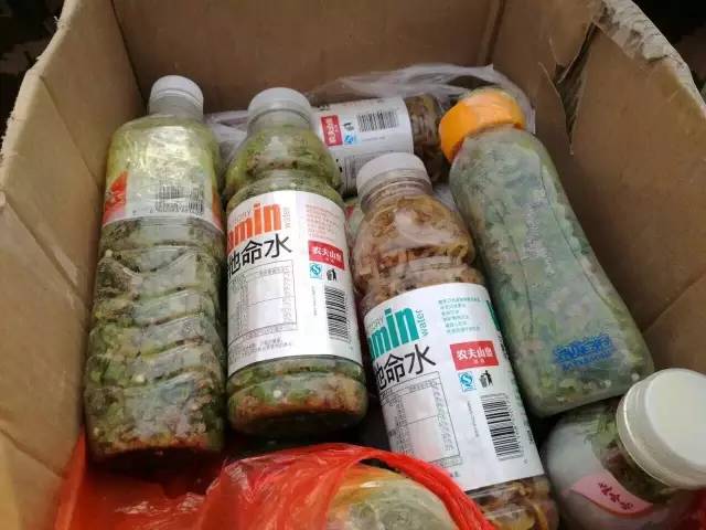 11名矿工平安升井图片,直击获救矿工升井画面