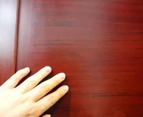 房间门是木门好还是烤漆门好,房间门选择烤漆门好还是免漆门好