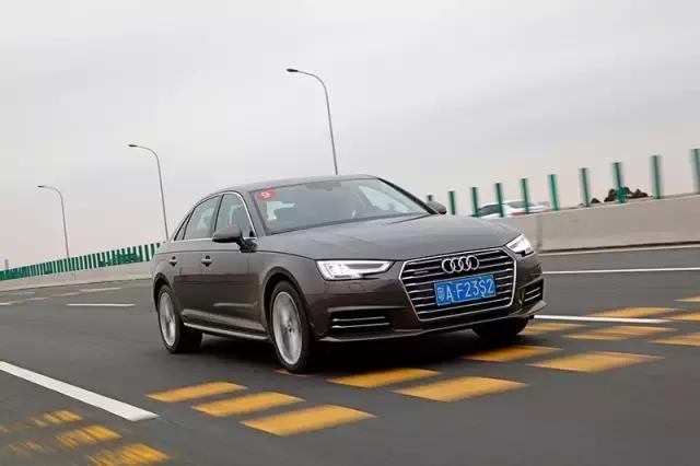 你想了解奥迪a4l的最新状态吗,两分钟让你了解新款奥迪a4l