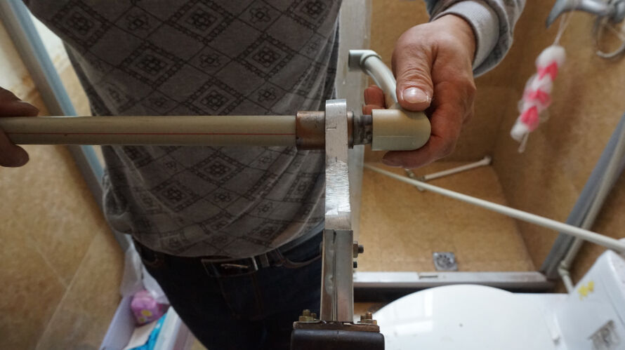 海信储水式电热水器安装教程,海信电热水器es60-c50li