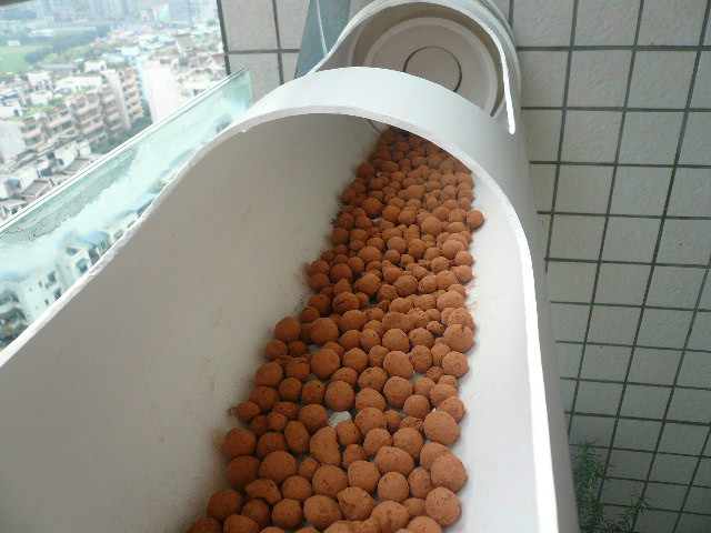 水管打孔种菜,pvc水管怎么打洞种菜