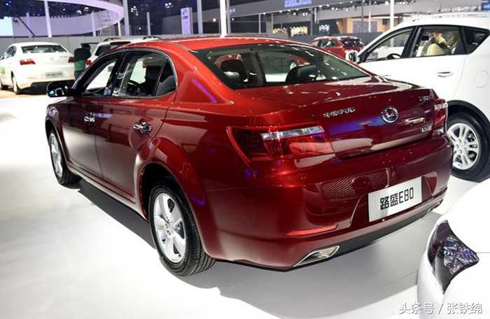 外观像宝马的轿车,外形像宾利飞驰的车