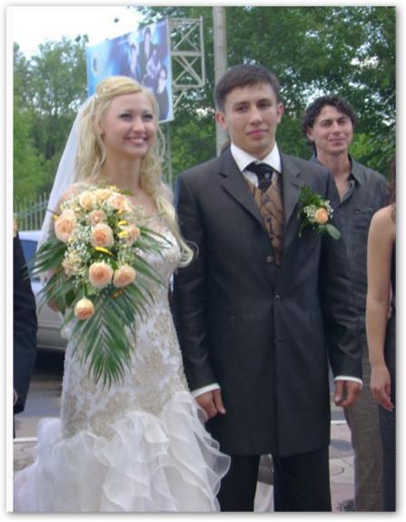 拳王邹市明夫人图片,拳王邹市明老婆身材