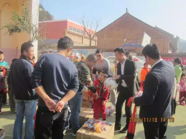 吉利汽车捐款捐了多少,吉利汽车捐款河南