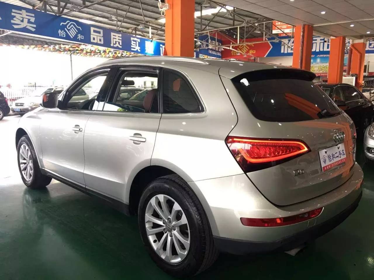 中山奥迪q5落地价,中山最新款奥迪q5最低价格