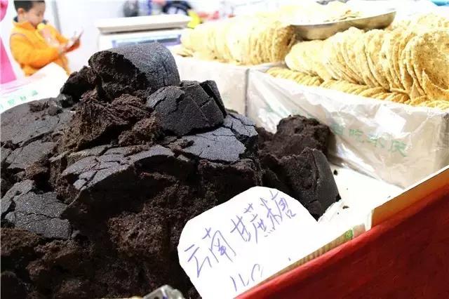 明天别睡懒觉和乌鲁木齐晚报君一起逛且逛且冬博会去