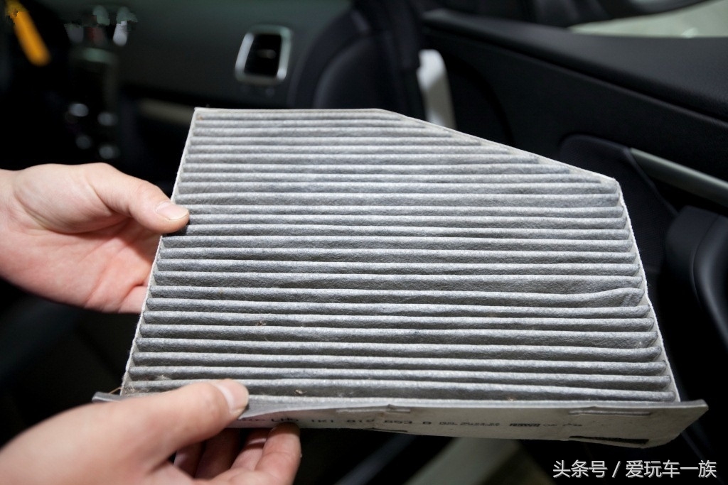 奥迪q5l空调异味如何彻底去除,汽车开空调味道难闻怎么解决