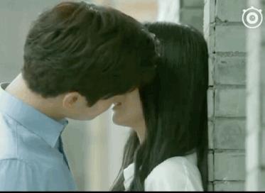 美人为馅徐司白吻戏,苏眠和徐司白吻戏