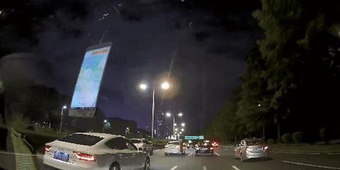 dod行车记录仪开机就显示语言选择,dodqx6行车记录仪